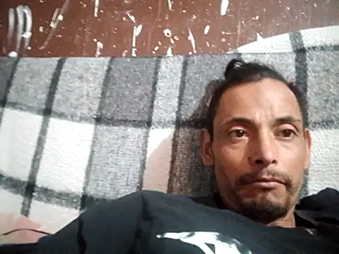 ConfidedAward online show from April 2026 07:06:02 PM