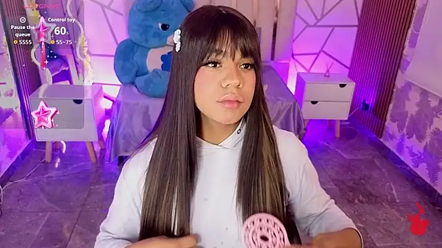 Siiam tay online show from December 2025 03:34:02 AM