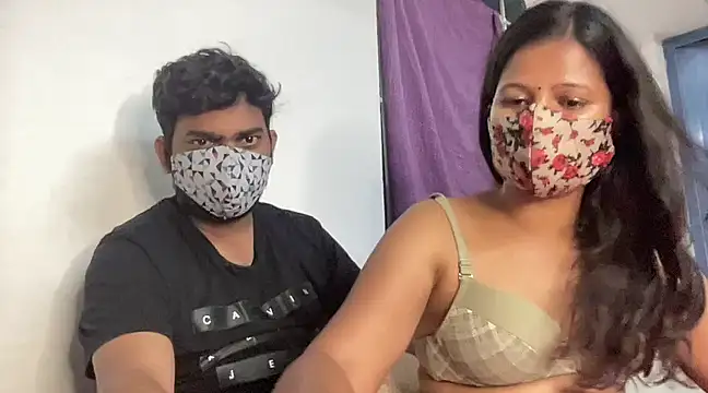 Snapshot of Tamil_india_couples_ chatting on March 2025 07:53:01 PM Tamil india couples online show from March 2025 07:53:01 PM