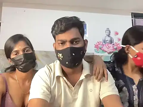 Snapshot of Tamil_india_couples_ chatting on March 2026 05:42:02 PM Tamil india couples online show from March 2026 05:42:02 PM