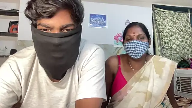 Snapshot of Tamil_india_couples_ chatting on July 2026 07:03:01 PM Tamil india couples online show from July 2026 07:03:01 PM