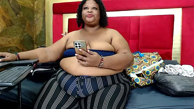 Exoticbigmandy online show from June 2026 09:45:02 PM