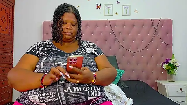 Exoticbigmandy online show from October 2025 09:05:02 PM