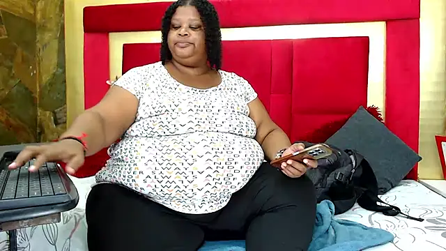Exoticbigmandy online show from May 2026 01:39:01 PM