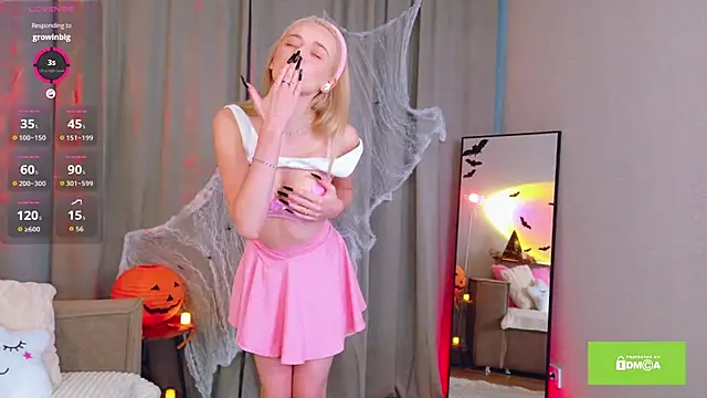 StarrShinee online show from October 2025 03:05:02 AM