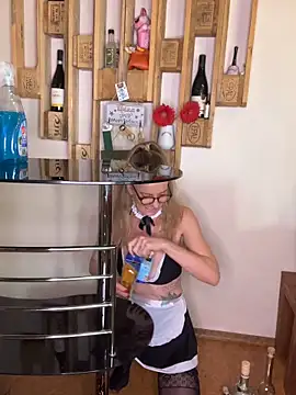 LucyLingerie78 online show from November 2025 01:28:01 PM