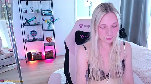 SabrinaRosed online show from July 2026 04:47:01 PM