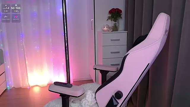 SabrinaRosed online show from November 2025 03:48:01 PM