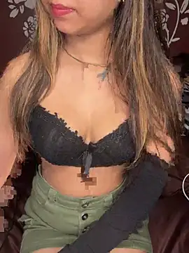 Scarlett 1819 online show from February 2026 05:43:01 PM