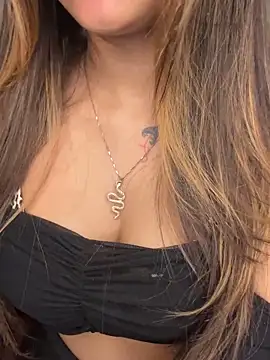 Scarlett 1819 online show from March 2026 05:40:01 PM