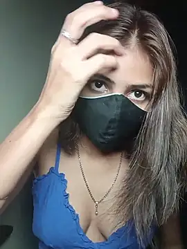 Isha Sax online show from November 2025 07:23:02 AM