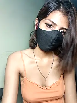 Isha Sax online show from September 2025 07:20:01 AM