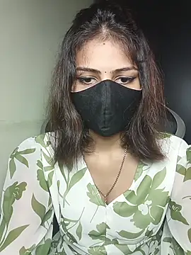 Isha Sax online show from November 2025 07:47:02 AM