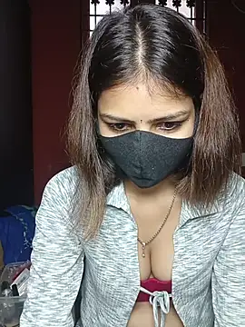 Isha Sax online show from October 2025 08:35:02 AM