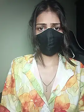 Isha Sax online show from October 2025 08:09:02 PM