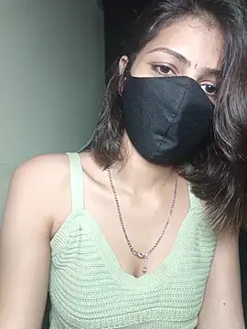 Isha Sax online show from October 2025 07:06:02 AM