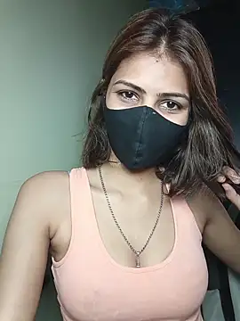 Isha Sax online show from November 2025 07:42:01 AM