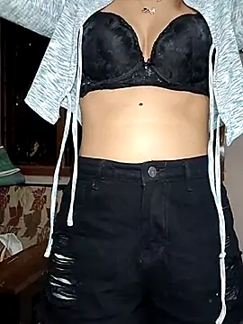 Isha Sax online show from February 2026 05:59:02 PM