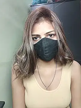 Isha Sax online show from November 2025 09:46:02 AM