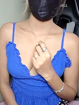 Isha Sax online show from February 2026 08:22:01 AM