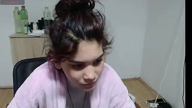 MalloryMyers online show from November 2025 08:57:02 PM