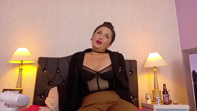 Dakota Rainbow22 online show from January 2026 07:39:02 PM