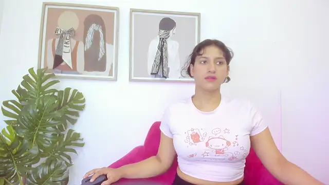 niia7 online show from July 2026 07:03:01 PM