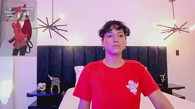 niia7 online show from November 2025 07:36:02 PM