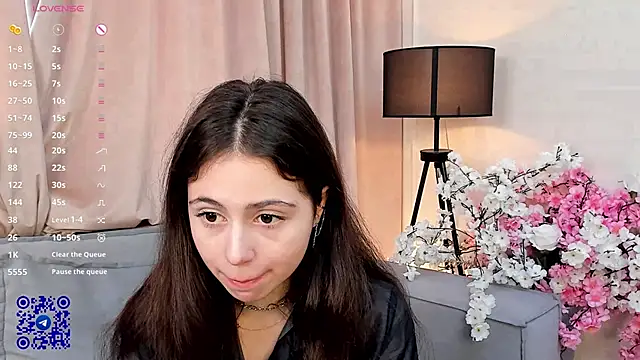 JulianaChapel online show from September 2025 10:40:01 AM