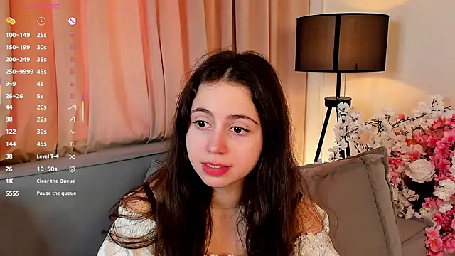 JulianaChapel online show from September 2025 08:04:02 AM