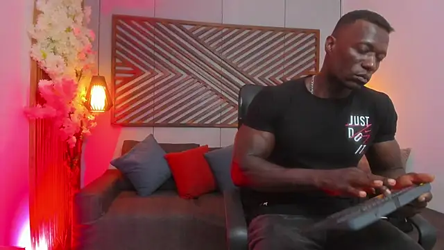 Snapshot of MarcusBlack_ chatting on September 2025 11:49:01 AM MarcusBlack online show from September 2025 11:49:01 AM