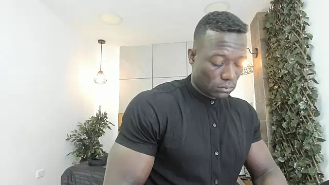 MarcusBlack  online show from December 2025 12:16:01 PM