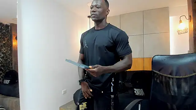 Snapshot of MarcusBlack_ chatting on December 2025 11:53:02 AM MarcusBlack online show from December 2025 11:53:02 AM