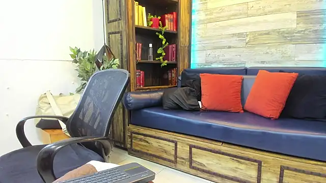 MarcusBlack  online show from May 2026 01:31:02 PM