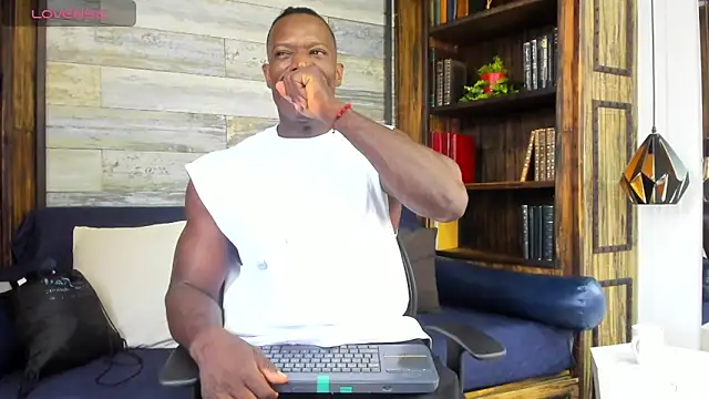 MarcusBlack  online show from April 2026 02:46:01 PM