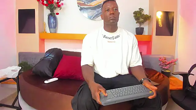 MarcusBlack  online show from January 2026 03:15:01 PM