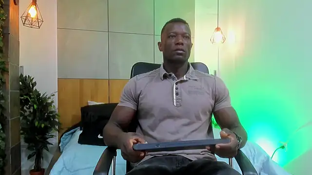 Snapshot of MarcusBlack_ chatting on September 2025 11:28:02 AM MarcusBlack online show from September 2025 11:28:02 AM