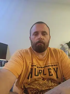 Snapshot of Thumper_ss chatting on July 2026 12:39:01 AM Thumper ss online show from July 2026 12:39:01 AM