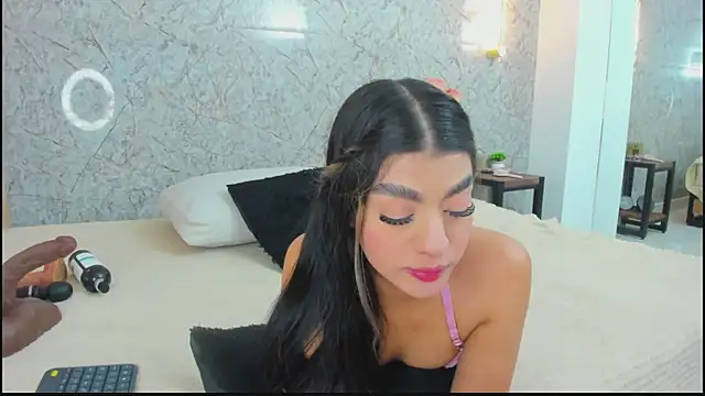 Antonella west online show from June 2026 03:47:01 AM