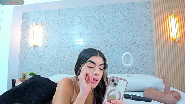 Snapshot of Antonella_west chatting on November 2025 08:34:02 PM Antonella west online show from November 2025 08:34:02 PM