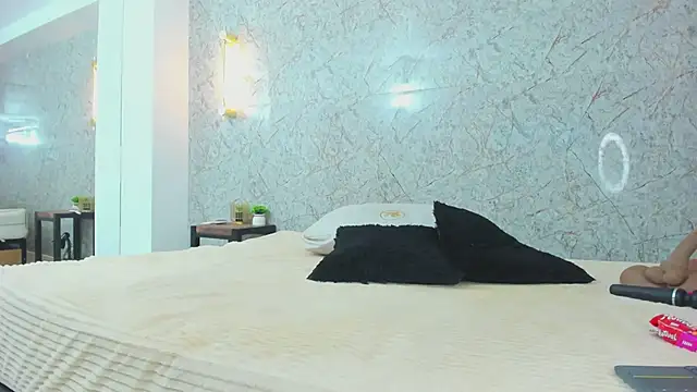 Antonella west online show from April 2026 09:41:01 PM