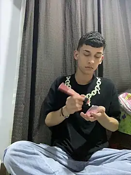 owen-stone online show from April 2026 01:24:02 AM