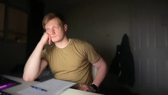 lustylyndon online show from March 2026 05:18:02 AM