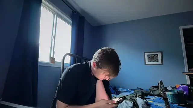 lustylyndon online show from April 2026 02:34:01 PM