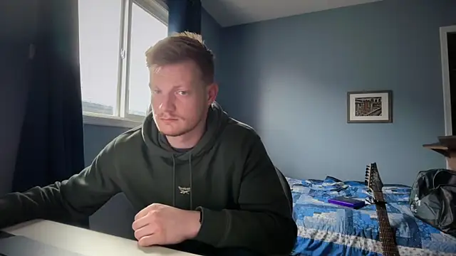 lustylyndon online show from April 2026 04:12:02 PM