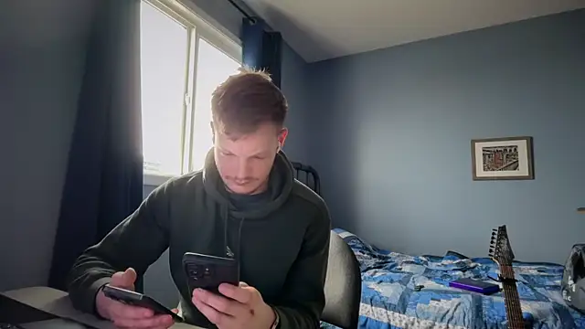 lustylyndon online show from April 2026 02:43:01 PM