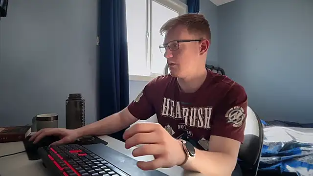 lustylyndon online show from May 2026 02:57:01 PM