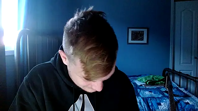 lustylyndon online show from February 2026 03:10:01 PM