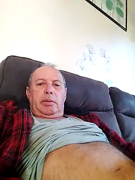 Vince072 online show from September 2025 06:47:01 AM