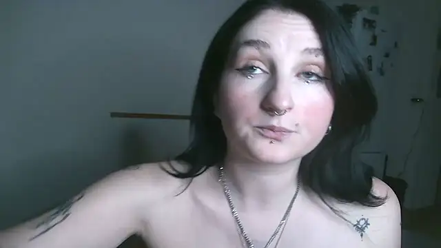 Violett3333 online show from January 2026 05:27:02 PM